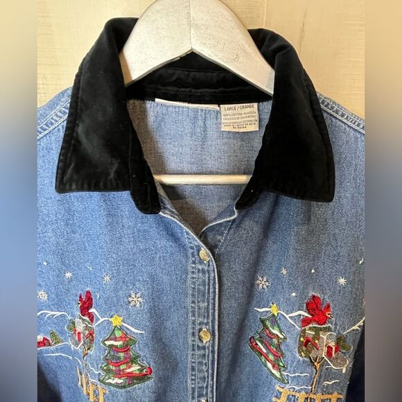 Basic Editions Holiday Shirt Size Large Denim Chambray Christmas W… - Picture 3 of 9